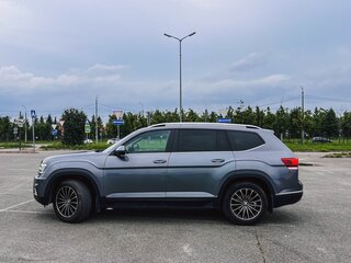 2018 Volkswagen Teramont I, серый, 2899900 рублей, вид 2