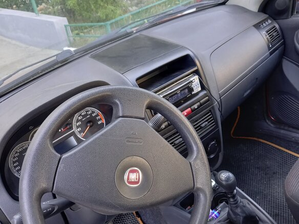 2012 Fiat Albea I Рестайлинг, красный, 530000 рублей - вид 5