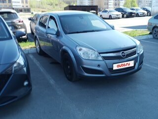 2010 Opel Astra H Рестайлинг, серебристый, 350000 рублей, вид 3