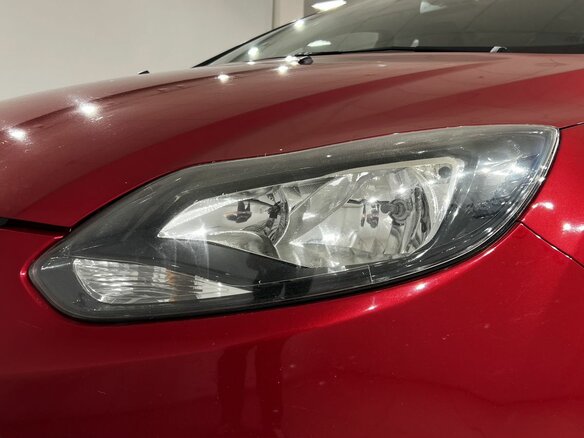 2012 Ford Focus III, красный, 677000 рублей - вид 9