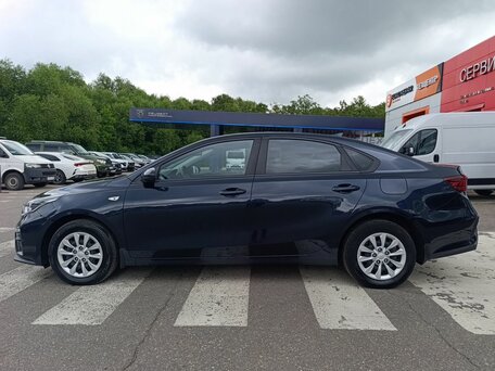 2019 Kia Cerato IV, синий, 1860000 рублей, вид 4