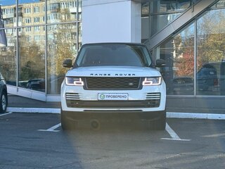 2018 Land Rover Range Rover IV Рестайлинг, белый, 5990000 рублей, вид 2