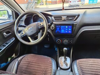 2012 Kia Rio 4-speed III, белый, 950000 рублей, вид 5
