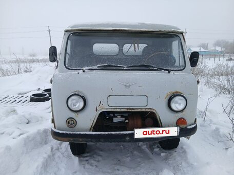 1994 УАЗ 3303, белый, 250000 рублей, вид 1