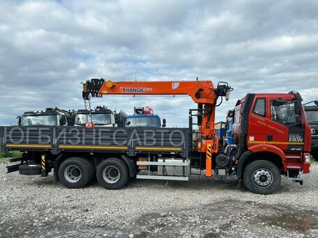 2025 FAW J6 CA3250, красный, 13420000 рублей, вид 4