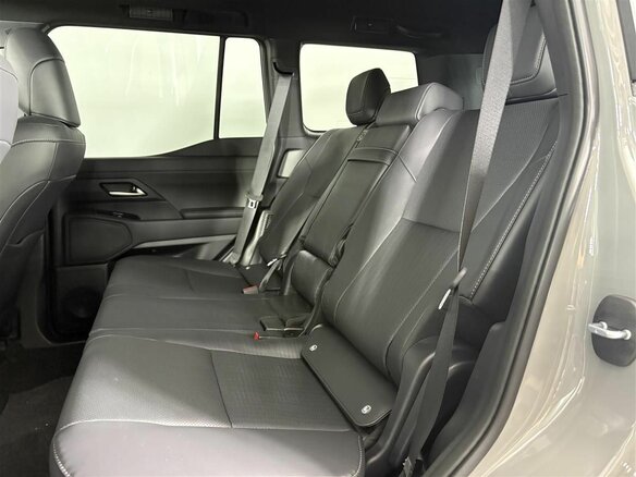 2026 Lexus GX 550 III, серый, 14600000 рублей - вид 20