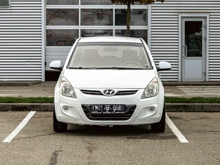 2009 Hyundai i20 I, белый, 695000 рублей, вид 2