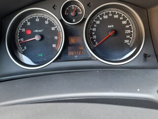 2005 Opel Astra H, серебристый, 430000 рублей, вид 5