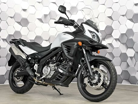 2013 Suzuki V-Strom DL 650, белый, 725000 рублей, вид 1