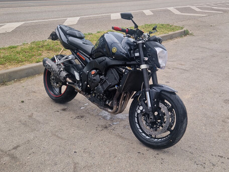 2009 Yamaha FZ1, чёрный, 470000 рублей, вид 1