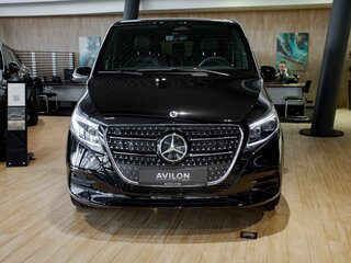 2026 Mercedes-Benz V-Класс Long 300 d длинный III (W447) Рестайлинг 2, чёрный, 14900000 рублей, вид 2