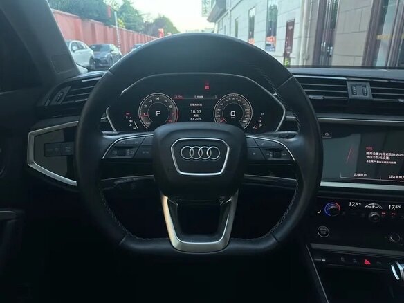 2022 Audi Q3 35 TFSI II (F3), серый, 2250000 рублей - вид 5
