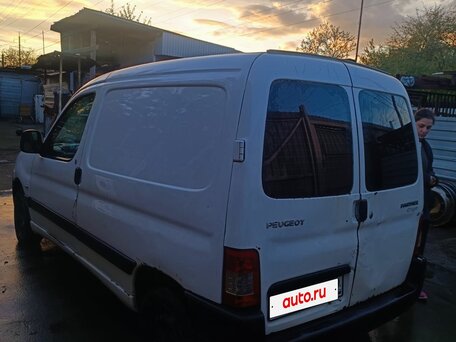 2010 Peugeot Partner, белый, 280000 рублей, вид 4