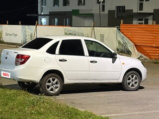2012 Lada (ВАЗ) Granta I, белый, 250000 рублей, вид 3