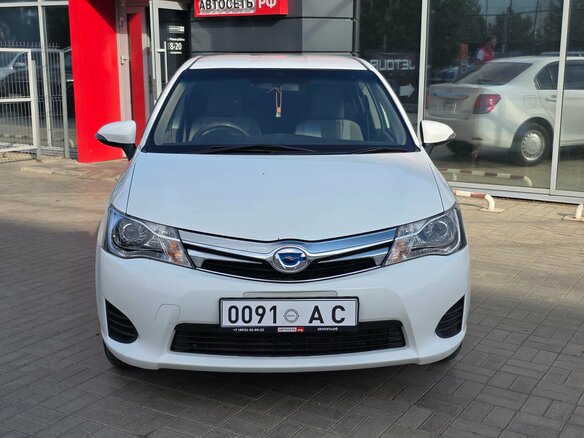2014 Toyota Corolla Axio XI (E160, E170, E180), белый, 699900 рублей - вид 5
