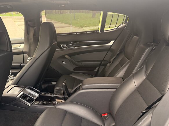 2013 Porsche Panamera 4S Executive I Рестайлинг, серый, 3000000 рублей - вид 10