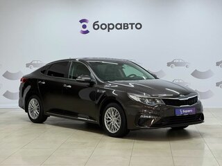 2019 Kia Optima IV Рестайлинг, коричневый, 1770000 рублей, вид 3