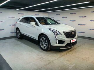 2021 Cadillac XT5 I Рестайлинг, белый, 3700000 рублей, вид 2