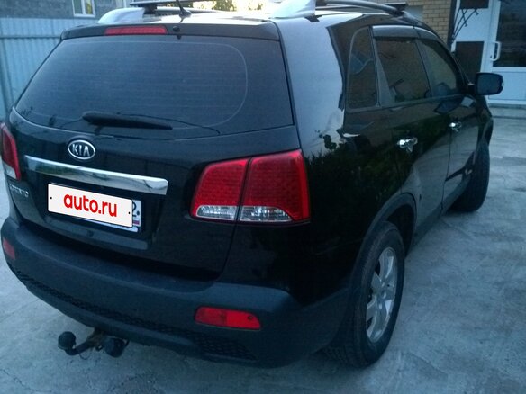 2009 Kia Sorento II, чёрный - вид 3