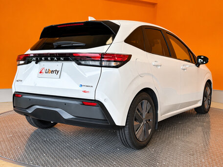 2022 Nissan Note e-Power III, белый, 1590000 рублей, вид 5
