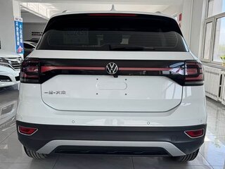2021 Volkswagen Tacqua, белый, 1578000 рублей, вид 5