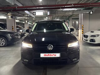 2019 Volkswagen Tiguan II, чёрный, 3000000 рублей, вид 2
