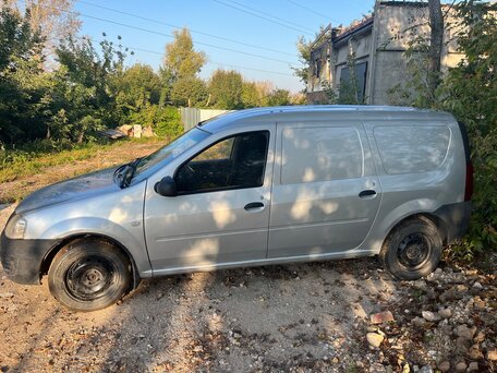 2015 LADA (ВАЗ) Largus, серебристый, 400000 рублей, вид 2