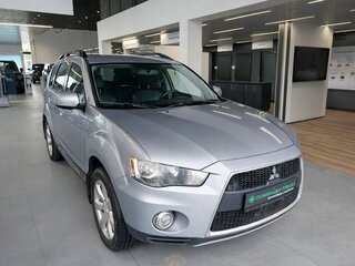Mitsubishi Outlander II Рестайлинг