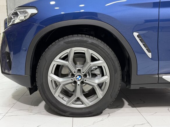2021 BMW X4 20i II (G02) Рестайлинг, синий, 5998000 рублей - вид 26