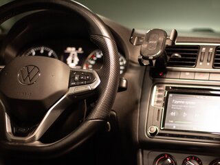 2012 Volkswagen Polo V, чёрный, 880000 рублей, вид 2