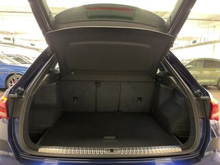 2022 Audi Q3 35 TDI II (F3), синий, 3790000 рублей, вид 4