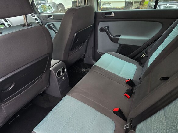 2008 Volkswagen Golf Plus I, серебристый, 620000 рублей - вид 12