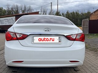 2012 Hyundai Sonata VI (YF), белый, 1050000 рублей, вид 4