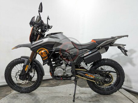 2026 Regulmoto Duke, серый, 269800 рублей, вид 2