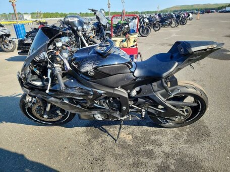 2020 Yamaha YZF-R6, чёрный, 1181997 рублей, вид 3
