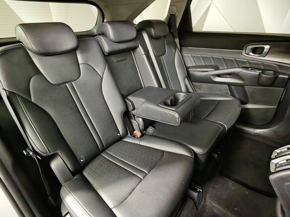 2023 Kia Sorento IV, серый, 4000000 рублей - вид 16