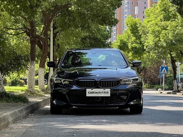 2025 BMW 3 серии Long 330Li VII (G2x) Рестайлинг 2, чёрный, 5646735 рублей - вид 3