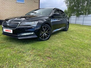 2024 Skoda Superb III Рестайлинг, чёрный, 3500000 рублей, вид 1