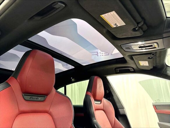 2026 Porsche Cayenne Turbo Electric Coupé IV, серебристый, 29935137 рублей - вид 18