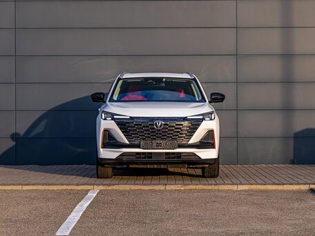 2024 Changan CS55 Plus II, белый, 1545000 рублей, вид 2