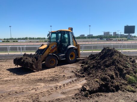 2017 JCB 3CX, 9600000 рублей, вид 4