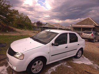 2008 Renault Logan I, белый, 380000 рублей, вид 1