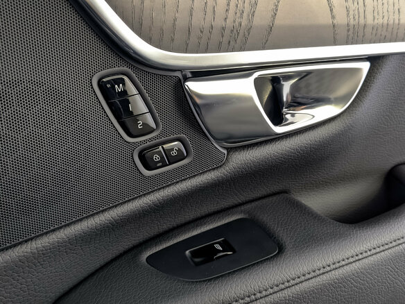 2021 Volvo S90 II Рестайлинг, чёрный, 2890000 рублей - вид 29