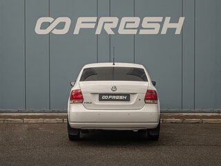 2012 Volkswagen Polo V, белый, 695000 рублей, вид 4
