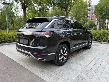 2022 Volkswagen Tayron I Рестайлинг, чёрный, 2200077 рублей, вид 5