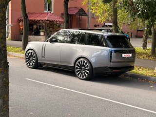 2021 Land Rover Range Rover P530 MHEV V, серый, 19000000 рублей, вид 1