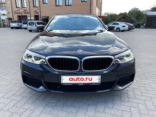 2019 BMW 5 серии 530i xDrive VII (G30/G31/G38), серый, 3799000 рублей, вид 4