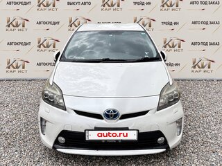 2012 Toyota Prius III Рестайлинг (XW30), белый, 1000000 рублей, вид 2