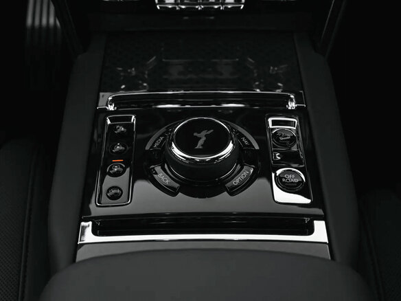 2025 Rolls-Royce Cullinan Black Badge I Рестайлинг (Series II), чёрный - вид 22
