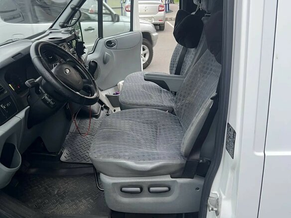 2008 Ford Transit, белый, 800000 рублей - вид 5